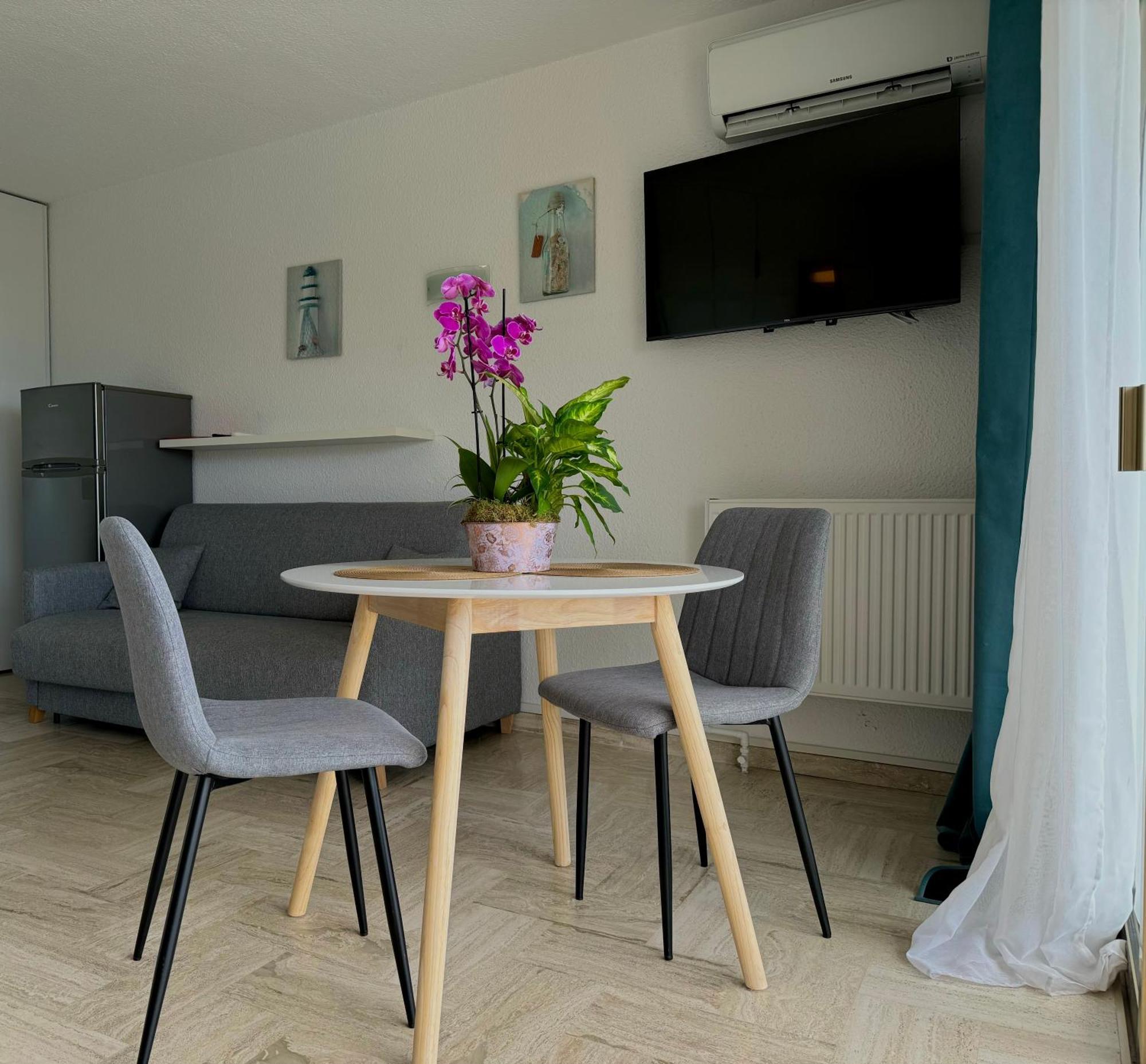 My Resid Appart Cannes Marina Vue Mer Mandelieu-la-Napoule Exterior photo